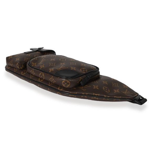 Louis Vuitton Monogram Macassar Christopher Bumbag - Picture 4 of 7